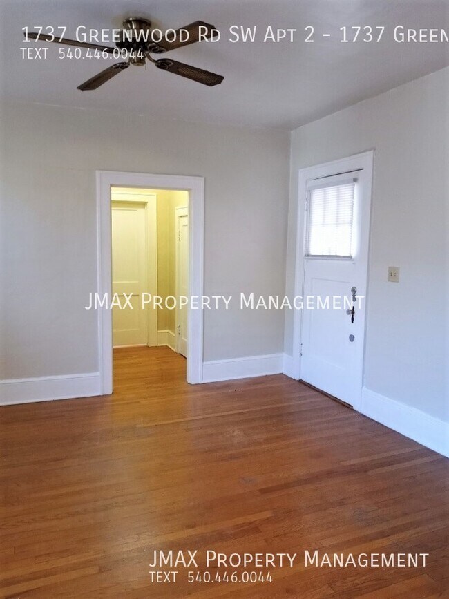 Building Photo - This property has a no security deposit op...