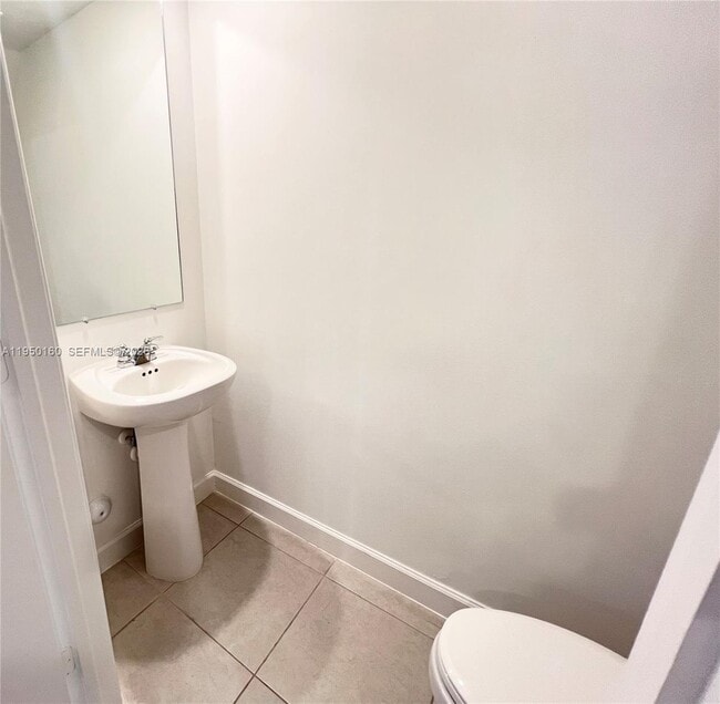 Foto del edificio - 3760 SW 50th Ave