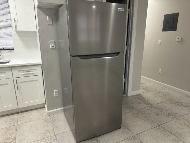 Foto del edificio - 67 Brinkerhoff St