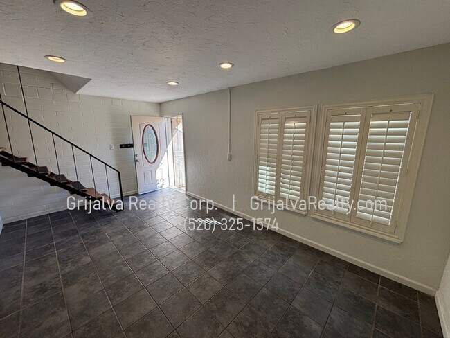 Foto del edificio - 1444 S Palo Verde Ave
