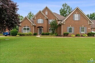 Building Photo - 289 Blue Creek Dr