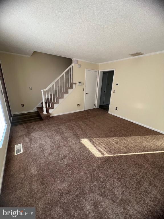 Building Photo - 1219 Apple St