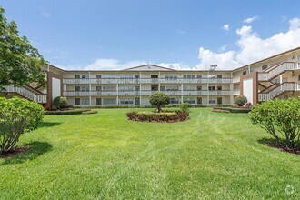 Building Photo - 200 Mansfield F