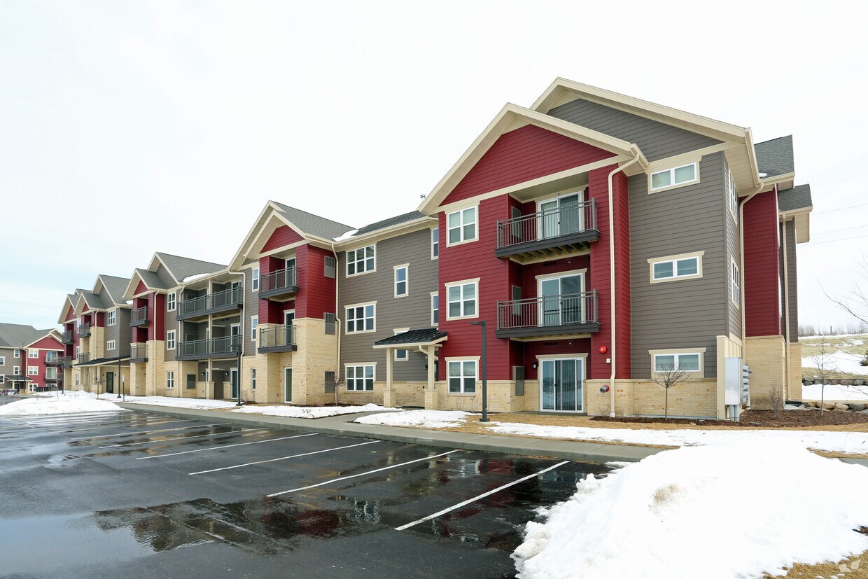 Terraces of Windsor Crossing Rentals Windsor, WI