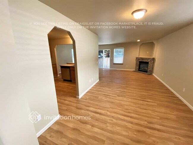 Building Photo - 19504 12th Ave Ct E