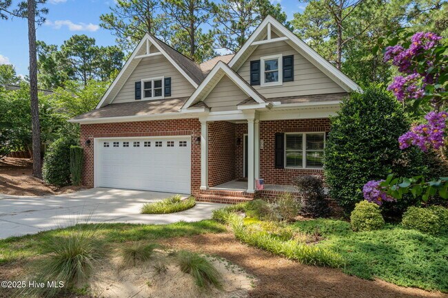 Foto del edificio - 254 Juniper Creek Blvd