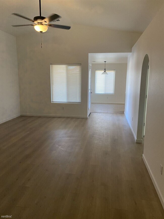 Building Photo - 3 br, 2 bath House - 784 Davinci St