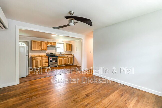 Foto del edificio - 153 Hadley Dr