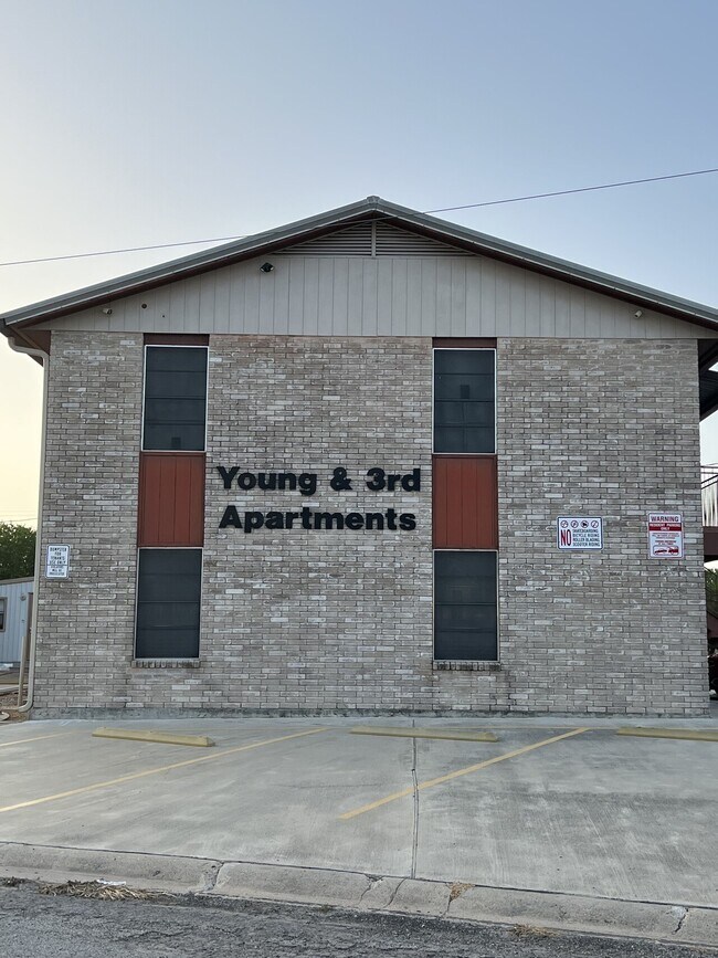 Foto del edificio - Kenedy Living, LLC (3rd St)
