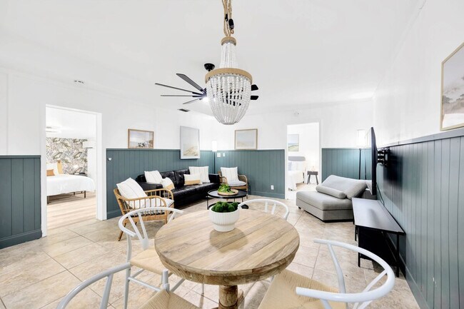 Foto del edificio - 10755 Clara Ln