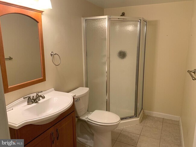 Foto del edificio - 976 Fairmount Ave