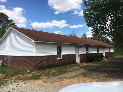 Primary Photo - 177 Madison Ann Ln