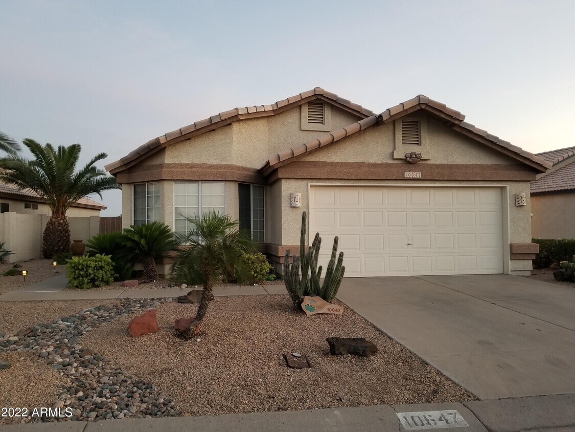 Foto principal - 10647 W Yukon Dr