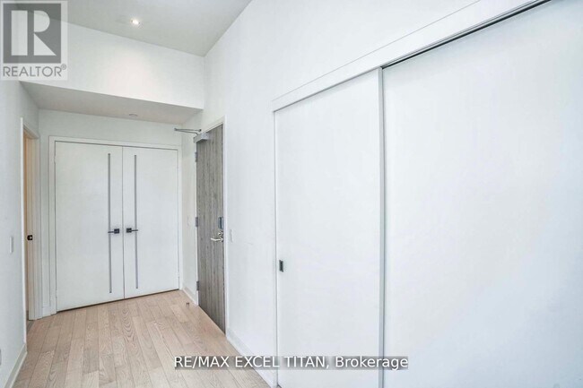 Photo du bâtiment - 20 Lombard St