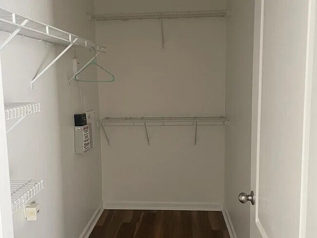 Foto del edificio - 263 Fern Walk