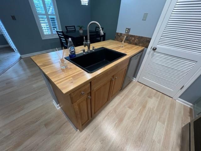Foto del edificio - 2202 River Heights Ct SE