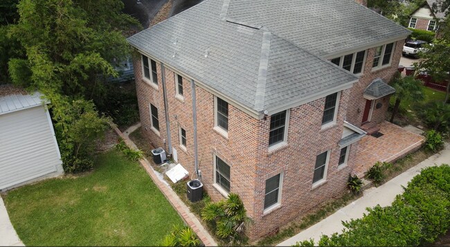 Foto del edificio - 317 De Soto St