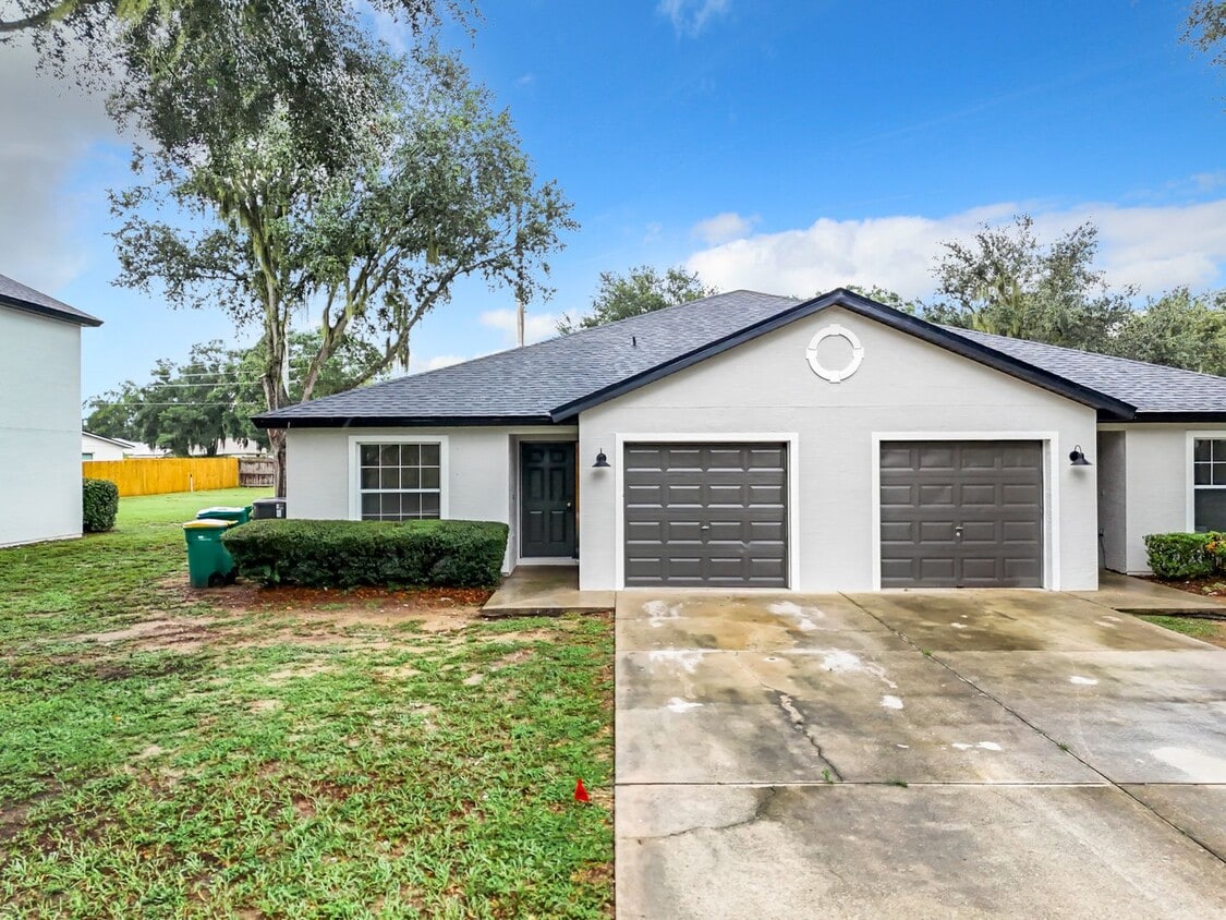 Foto principal - Remodeled Townhouse - Granite Counters, Fe...