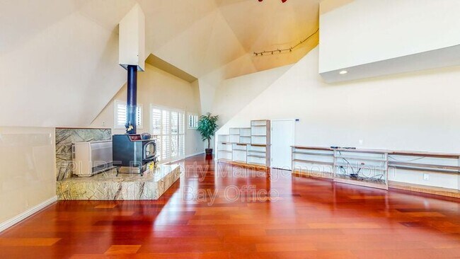 Foto del edificio - 2615 Alton Ln