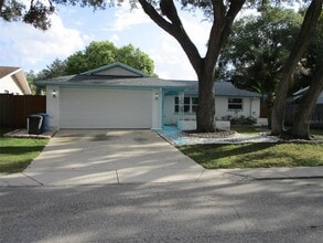 Building Photo - 7226 San Moritz Dr