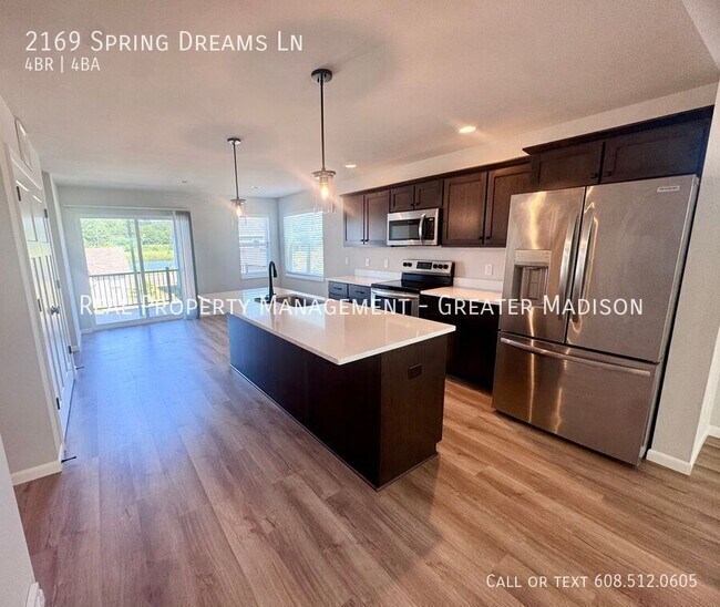 Foto del edificio - 2169 Spring Dreams Ln