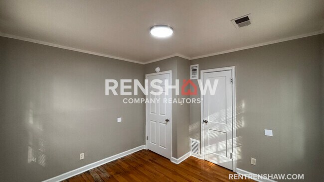 Foto del edificio - 1065 Larry Ln