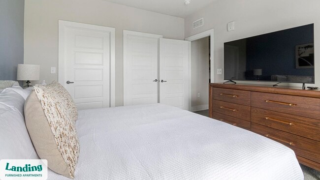 Building Photo - 65 Sentosa Dr