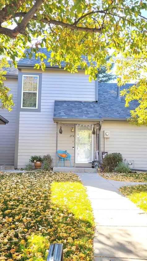 Foto principal - 294 Cobblestone Dr