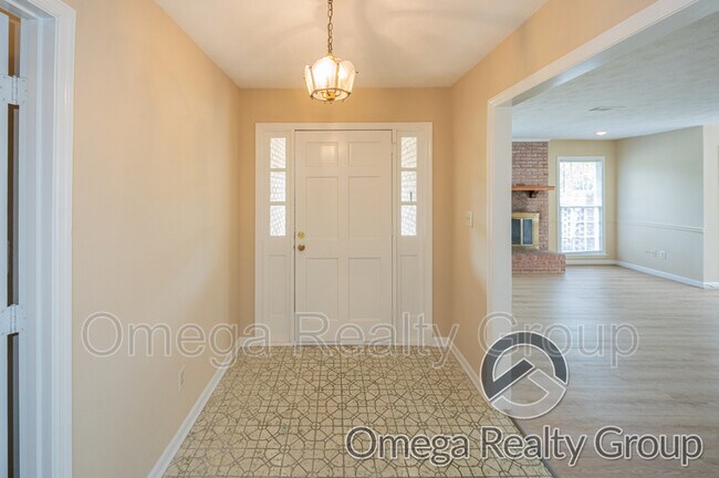 Building Photo - 1601 Sandstone Ct