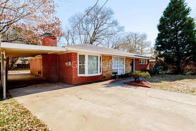 Foto del edificio - Charming 3 Bedroom in Columbus!