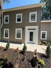 Building Photo - 5886 NY-82