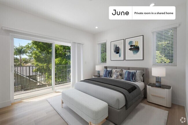 Building Photo - Private bedroom in 4 bed/3 bath Home