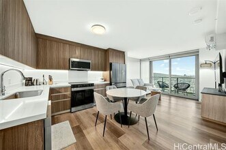 Building Photo - 1500 Rycroft St