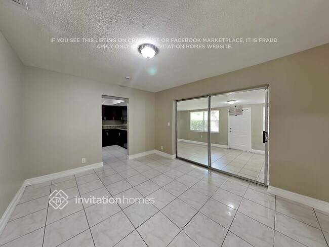 Foto del edificio - 341 SW 64th Ave