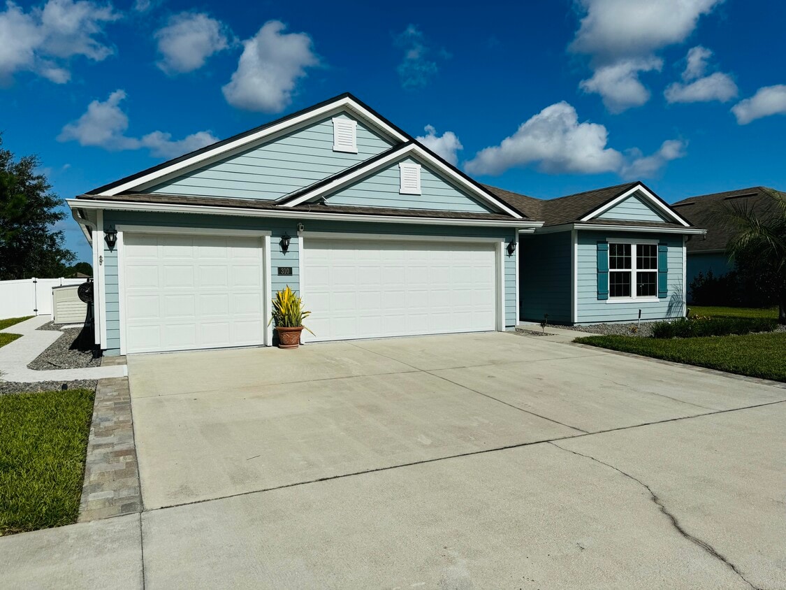 Foto principal - 310 Grand Reserve Dr
