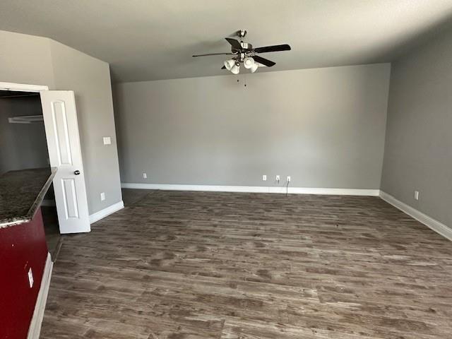 Foto del edificio - 623 Dogwood Dr