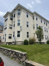 Building Photo - 16 Prentice St