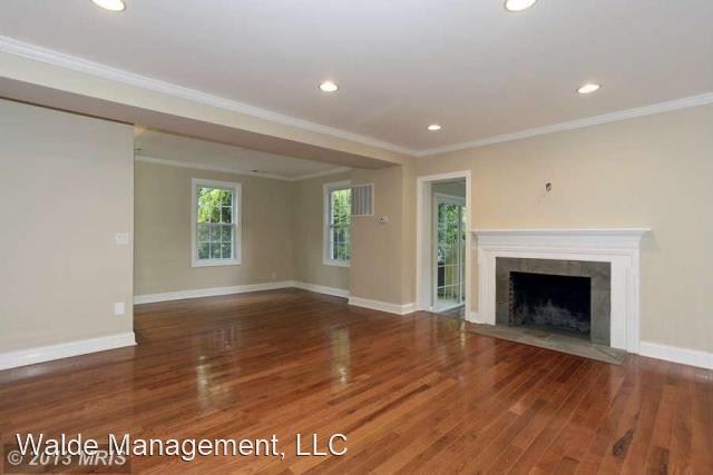 Foto del edificio - 4 br, 3.5 bath House - 8512 Lynwood Place