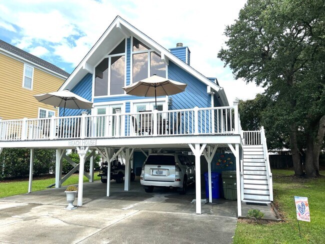 Foto del edificio - Winter Rental  - Furnished, 5 Bedroom Beac...