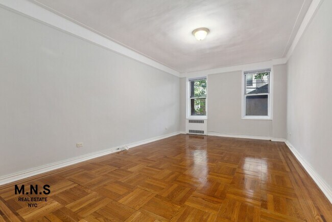 Building Photo - 252 74th St