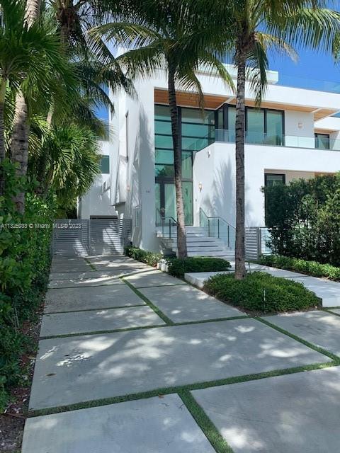 Building Photo - 785 Harbor Dr