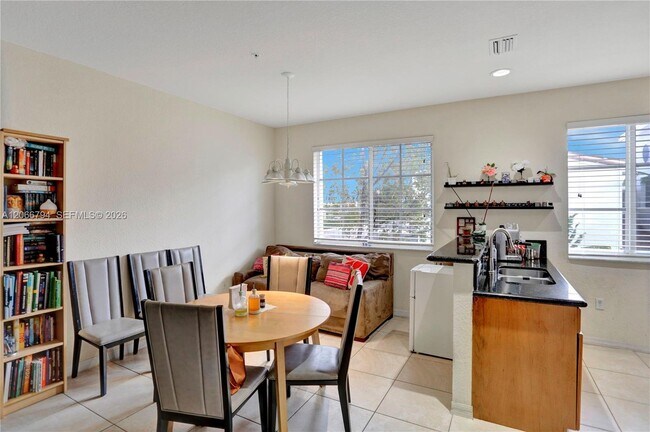 Foto del edificio - 12600 SW 50th Ct
