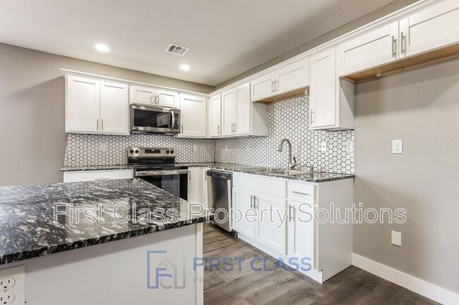 Building Photo - 3605 NW 52nd St