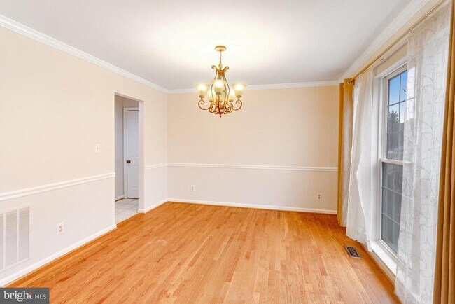 Foto del edificio - 15385 Bevanwood Dr