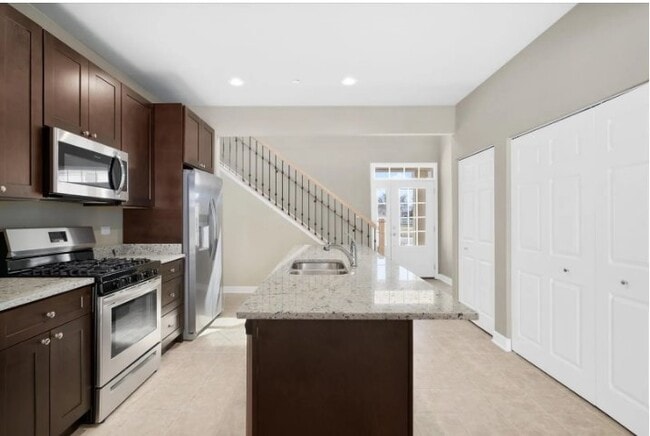 Photo - 713 Verandah Dr Townhome