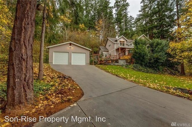Building Photo - 3 br, 2 bath House - 400 Chuckanut Dr N.