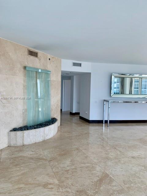 Foto del edificio - 450 Alton Rd