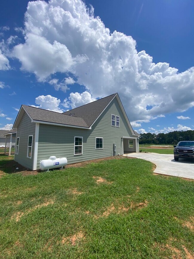 Building Photo - Brand New Construction in Lee County!