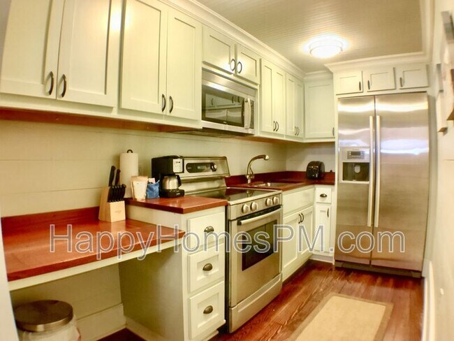 Foto del edificio - 251 Meeting St