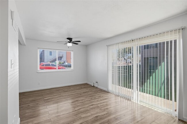 Foto del edificio - 2705 Windswept Cove